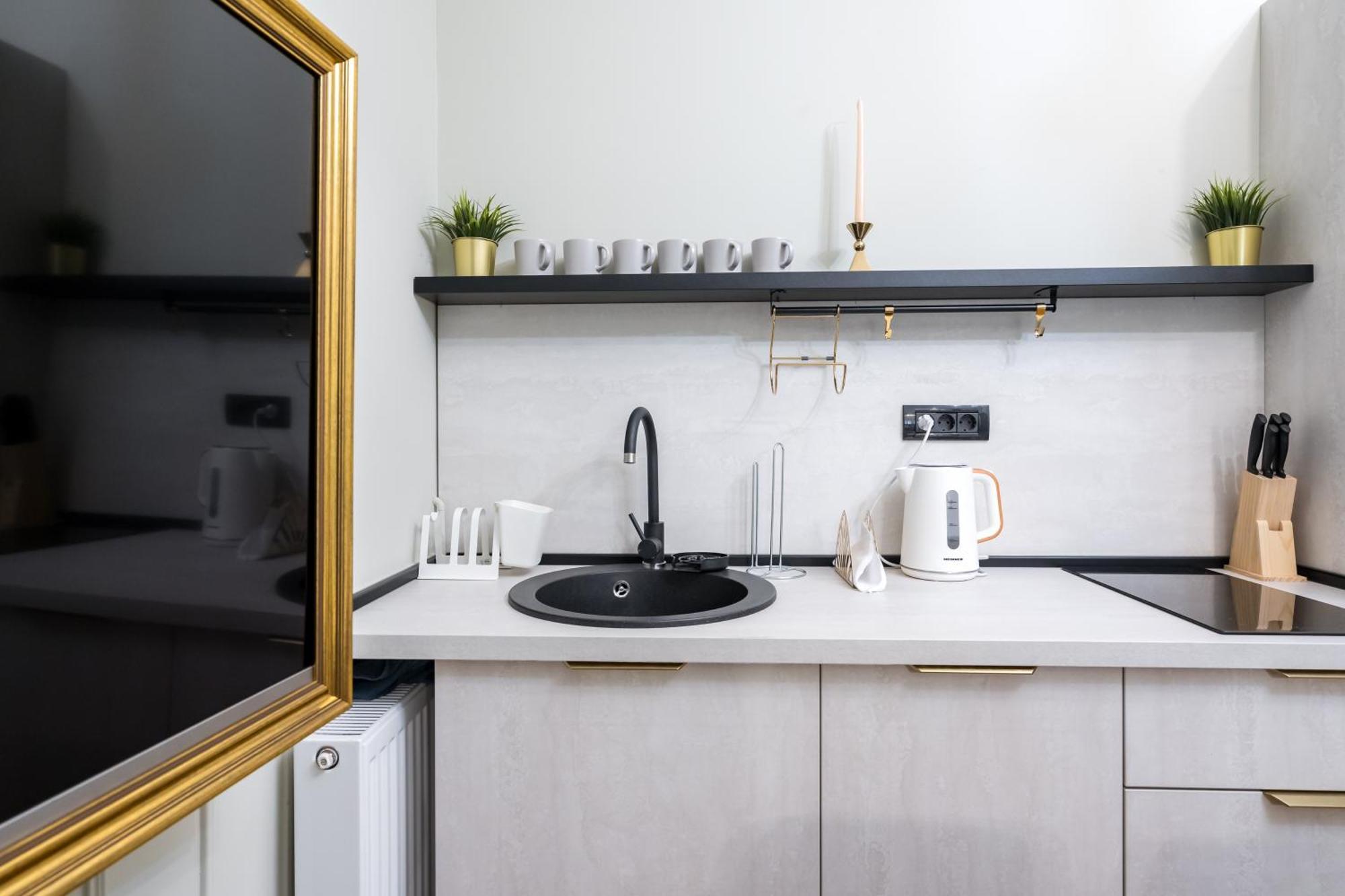 Highline Downtown Residences 6 Persons Family Apartment Boekarest Buitenkant foto