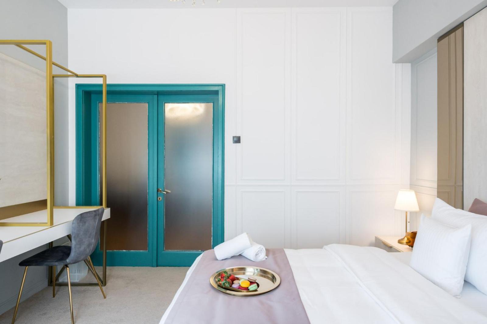 Highline Downtown Residences 6 Persons Family Apartment Boekarest Buitenkant foto