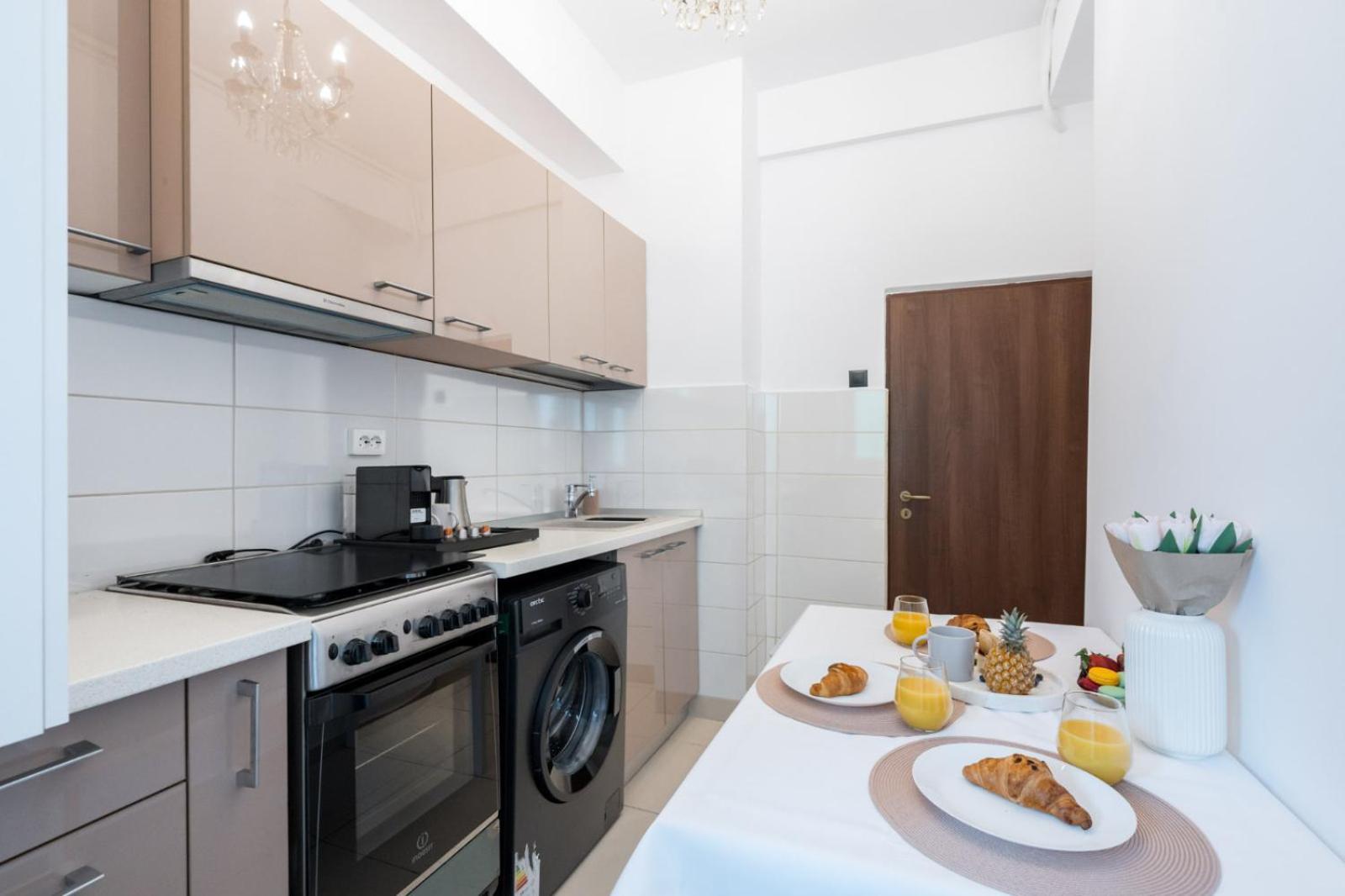 Highline Downtown Residences 6 Persons Family Apartment Boekarest Buitenkant foto
